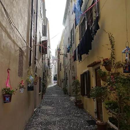 Old Town 2* 阿尔盖罗